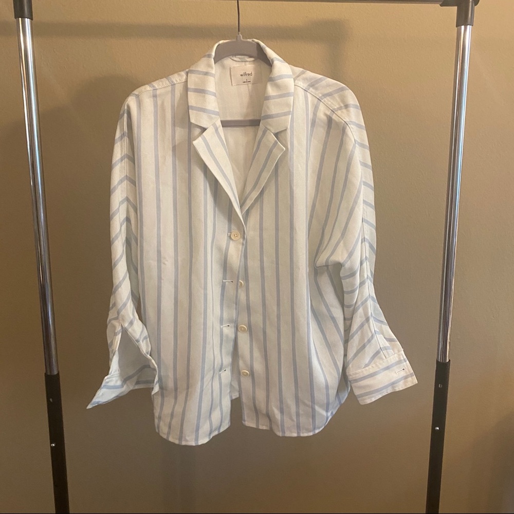 Aritzia Wilfred New Flowy Button-Up NWOT